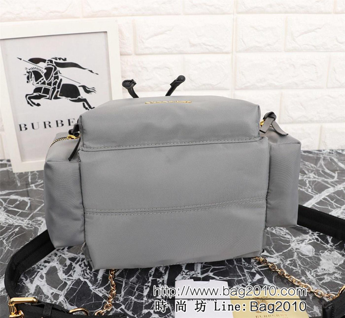 BURBERRY巴寶莉 中號 The Rucksack軍旅背包 3D立體徽標 多功能雙肩包  Bhq1310